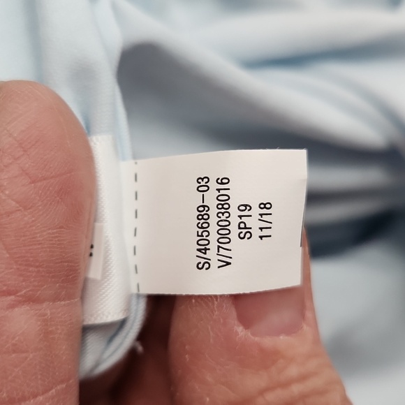 Athleta Essence Vital Tie Back Tank - Picture 9 of 9